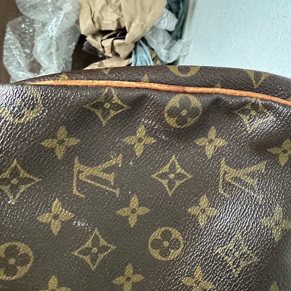 Louis Vuitton carryall - Picture 12 of 17